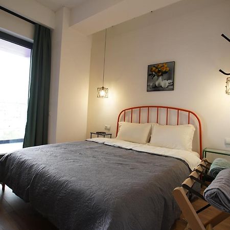 Stylish Apartment Tbilisi ภายนอก รูปภาพ