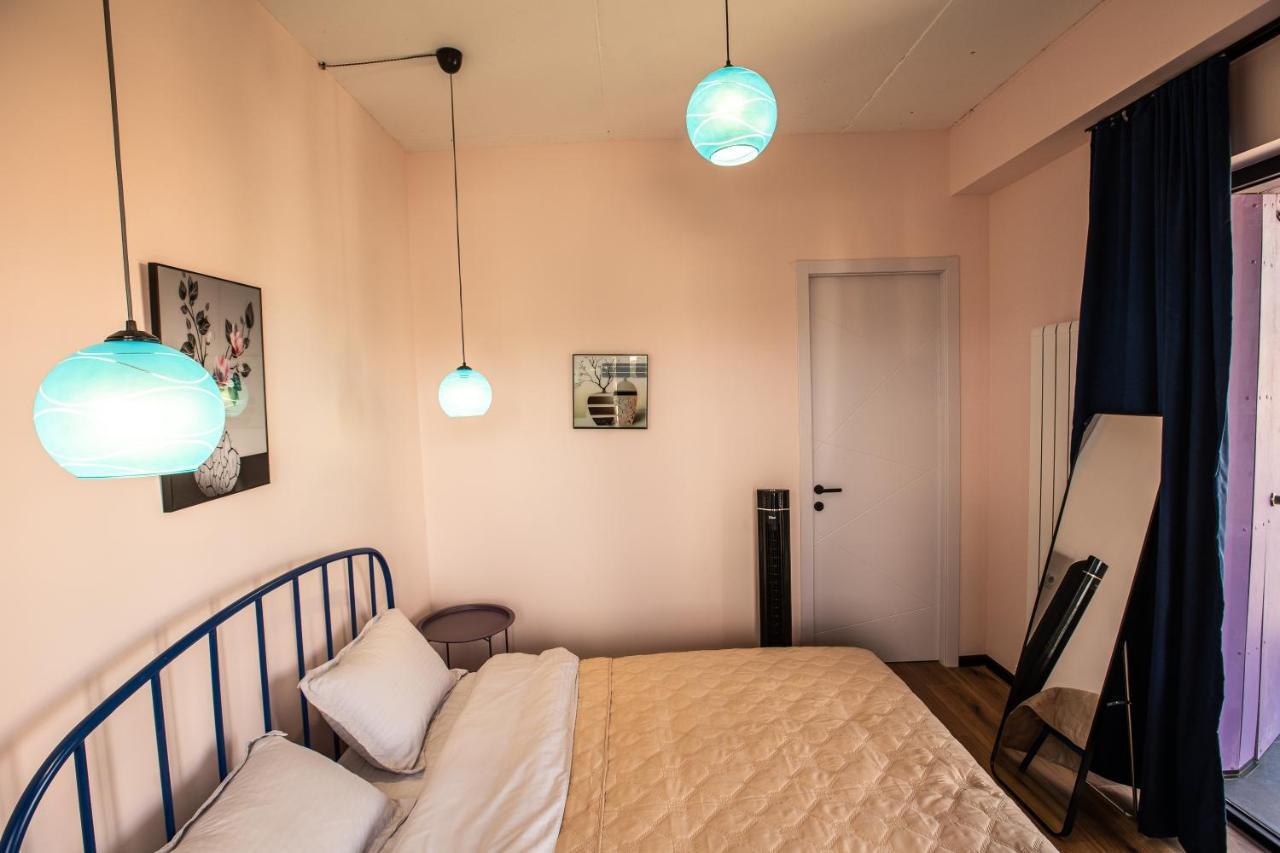 Stylish Apartment Tbilisi ภายนอก รูปภาพ