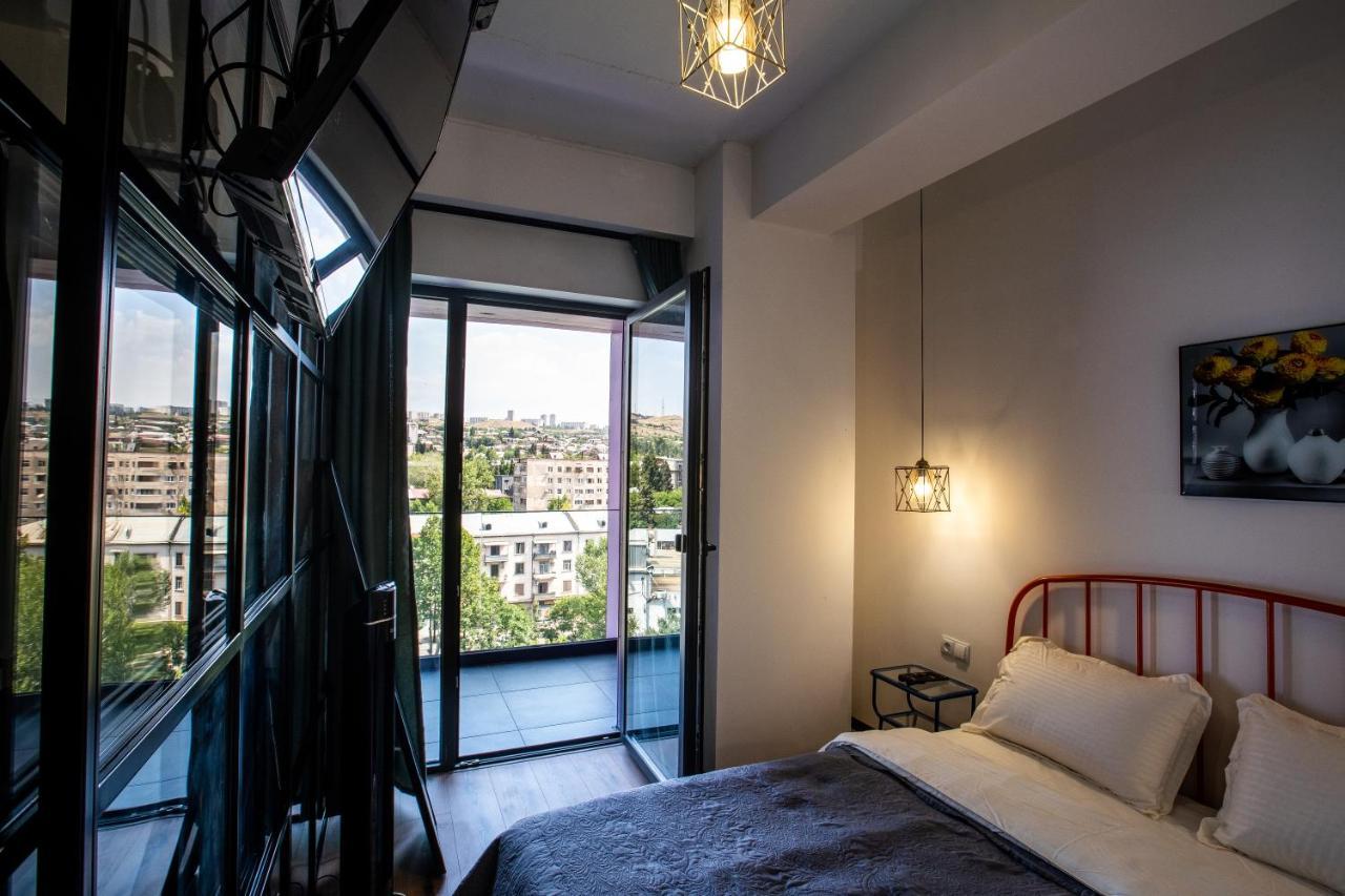 Stylish Apartment Tbilisi ภายนอก รูปภาพ